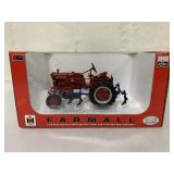 1/16 SpecCast 560 Style Cub Tractor and #144