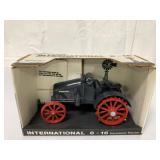 1/16 International 8-16 Kerosene Tractor