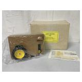 1/16 Yoder John Deere 720 NF Tractor