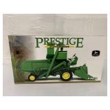 1/16 Ertl John Deere 45 Combine in box