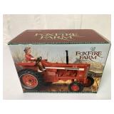 1/16 Foxfire Farm International 826 Tractor