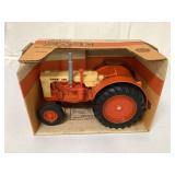 1/16 Ertl Case 600 Tractor