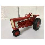1/16 Ertl Farmall 706 Diesel Tractor
