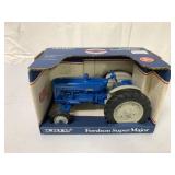 1/16 Ertl Fordson Super Major Tractor
