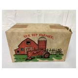 1/16 Ertl Farmall 300 Toy Farmer Tractor