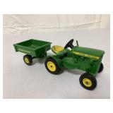 1/16 Ertl John Deere 110 Lawn & Garden Set