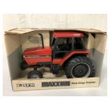 1/16 Case International 5120 Maxxum Row Crop