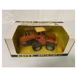 1/32 Ertl Allis-Chalmers 8550 4-Wdrive Tractor