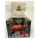 1/16 Ertl IH Farmall 560 Hi-Clear Tractor & Hat