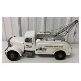 MIC Tow Truck