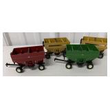 1/64 Ertl Lot of 4 J & M 680 Corn Wagons