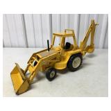 Ertl IH International Back Hoe