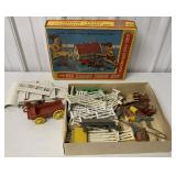 Auburn Toys #553 Farm Set
