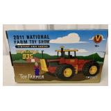 1/64 Toy Farmer 2011 Versatile 935