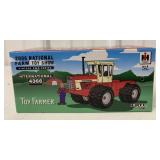 1/64 Toy Farmer 2006 IH 4366 Tractor