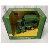 1/64 Ertl JD 9986 Cotton Picker