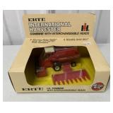 1/64 Ertl IH Combine