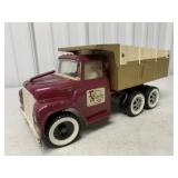 Ertl Touch Steering International 1600 Dump Truck