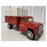 Ertl Pressed Steel International Livestock Truck