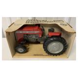 1/16 Ertl MF 270 Tractor