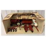 1/32 Ertl IH Farm Set