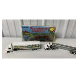 1/64 Lot of 3 Tractor Trailers Ertl and Penjoy