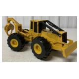 1/64 Ertl John Deere Log Skidder
