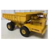 1/25 Ertl IH Pay Hauler