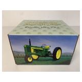 1/16 Ertl John Deere 520 High-Clearance SFW