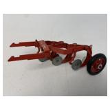 1/16 IH McCormick 3-Bottom Fast-Hitch Plow