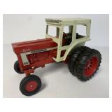 1/16 International 1466 Farmall Turbo Tractor