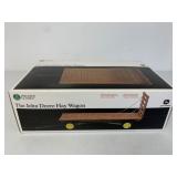 1/16 Ertl The John Deere Hay Wagon