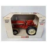 1/16 Scale Models International 606 Tractor