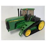 1/16 Ertl John Deere 9300T Track Tractor