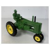 1/16 John Deere A Tractor