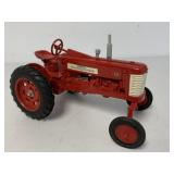 1/16 Ertl McCormick Farmall 350 Tractor