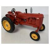1/16 Ertl Massey-Harris 44 Tractor