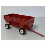 1/16 Ertl IH McCormick Wagon