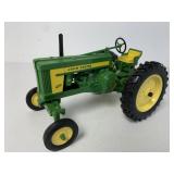 1/16 Ertl John Deere 620 Wide Front Tractor