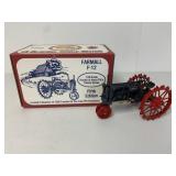 1/16 Scale Models Farmall F-12 Tractor