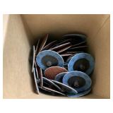 Approx. 100 New Type R Sanding Discs 36 Grit