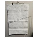 New Rubber Backed Bath Rug