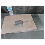 Reversable Faux Leather Placemat Set