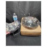 2 Food Bowls With Hanging Brackets