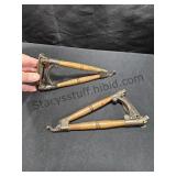 2 Swivel Wall Brackets