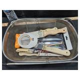 Strainer & Knives