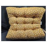 25x25x4 Pillow New