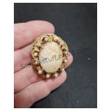 Florenza Brooch