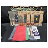 8x10 Paper Gift Bags & Tissue Paper 6 CT
