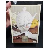 Lenox Butterfly Meadow Tea Set